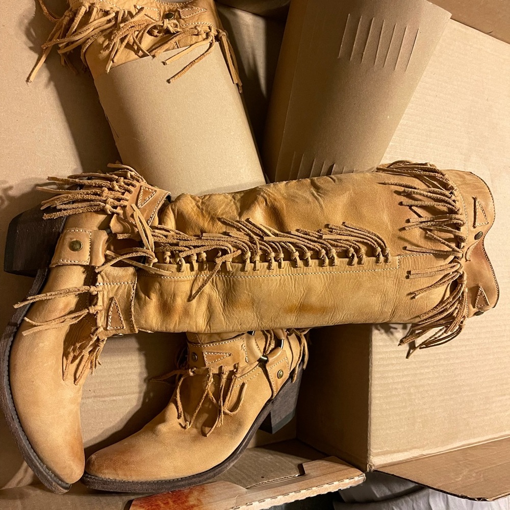 Old gringo boots